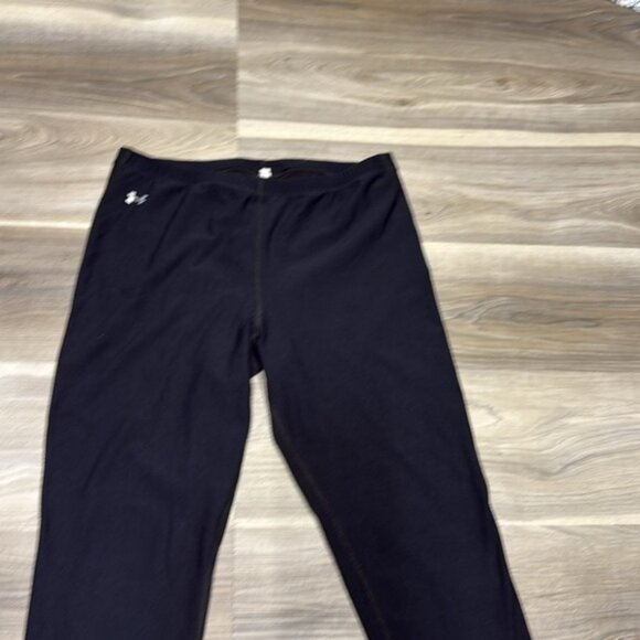 Under Armour Midnight Black Active Leggings size XL - Picture 3 of 8